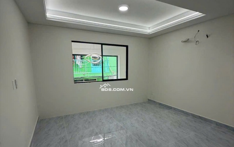 Bán Nhà HXH Đường LẠC LONG QUÂN 30,4m2 - 4TẦNG, 6,98 TỶ/TL, P3Q11